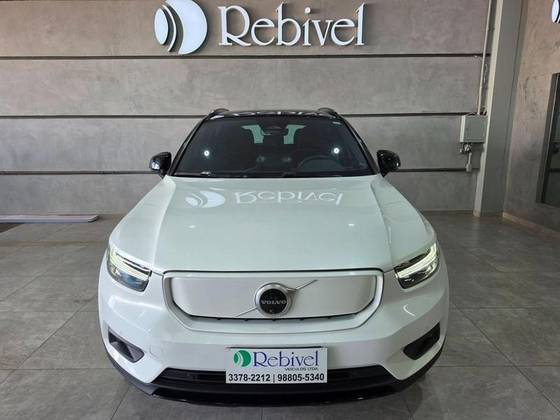 VOLVO XC40 P6 RECHARGE ELECTRIC PLUS AWD VOLVO XC40 P6 RECHARGE ELECTRIC PLUS AWD